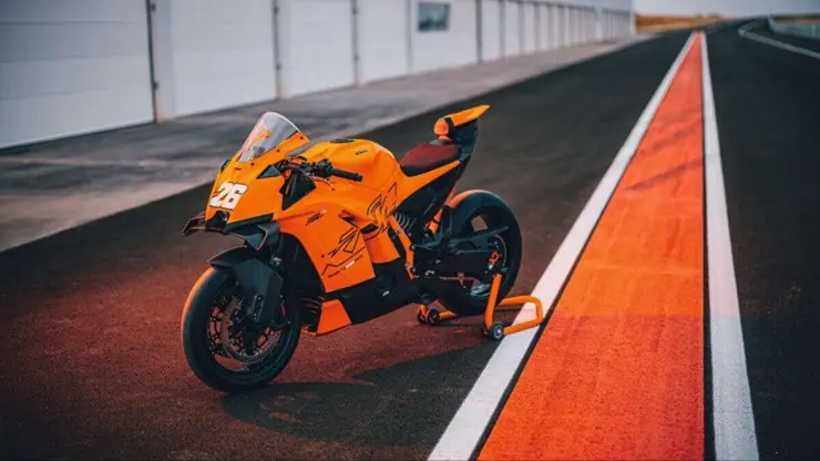 Mẫu xe mới của KTM khuấy đảo làng mô tô thể thao